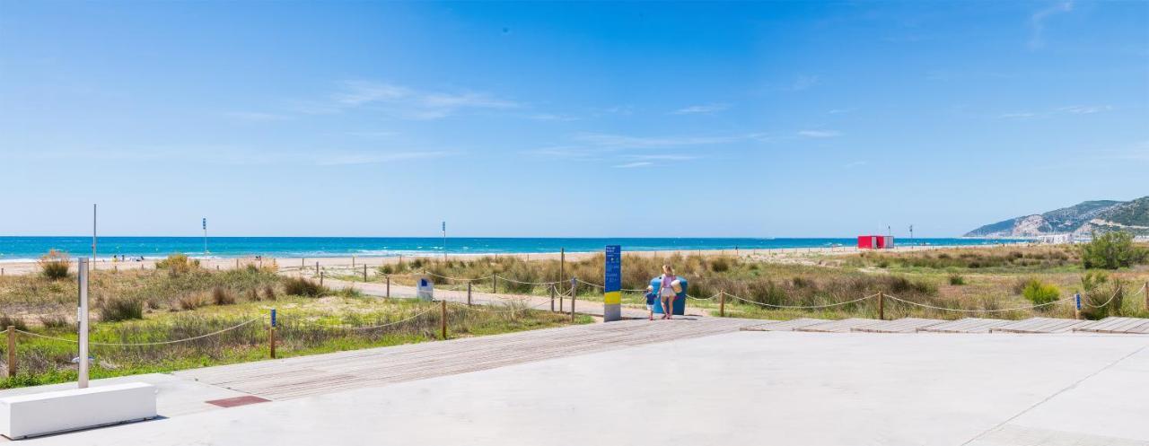 Maka Beach Apartment V Castelldefels Zewnętrze zdjęcie