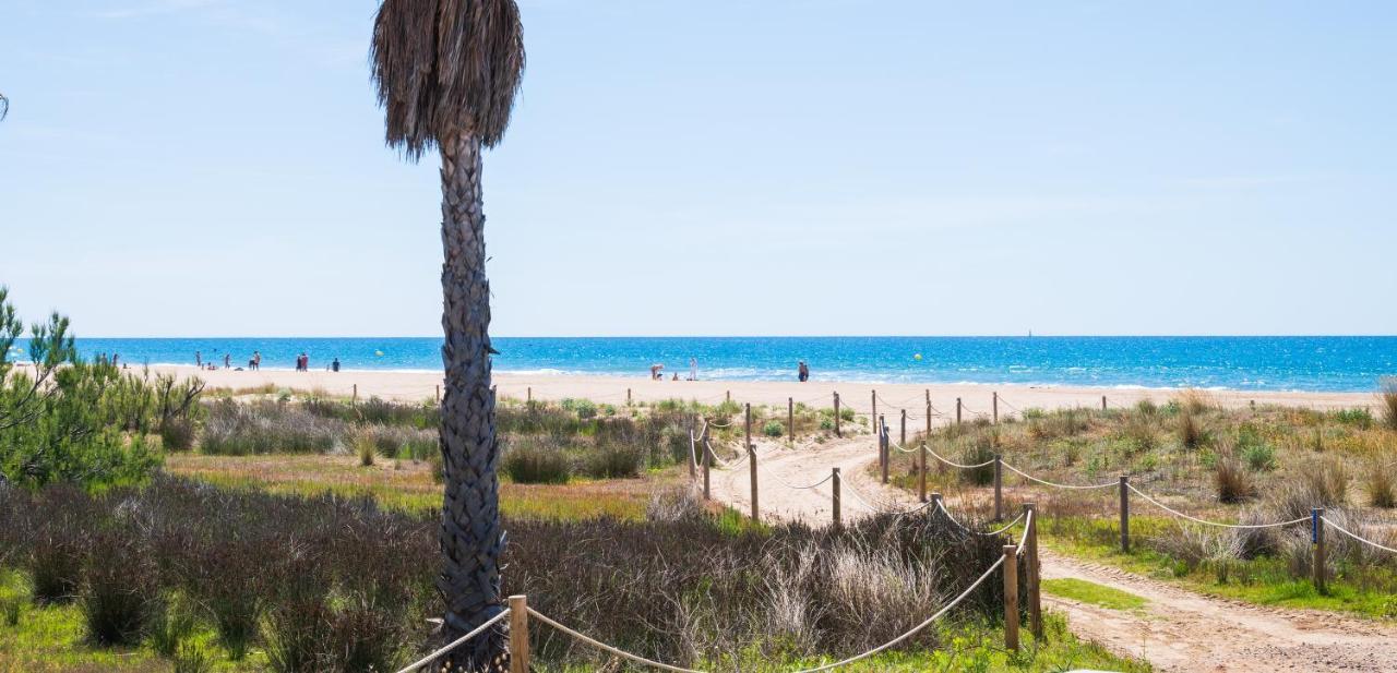 Maka Beach Apartment V Castelldefels Zewnętrze zdjęcie